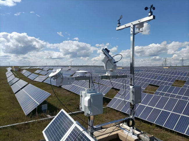 ??光伏發(fā)電環(huán)境監(jiān)測(cè)系統(tǒng)是一款什么設(shè)備？